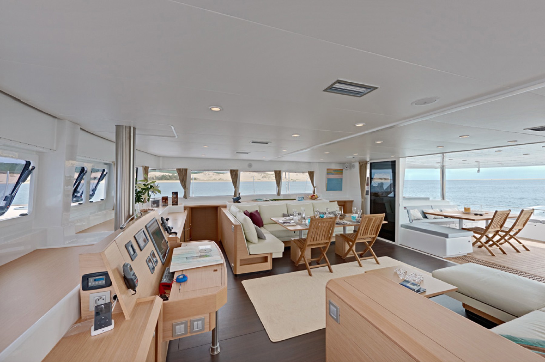 Dream Yacht Tahiti - croisières à la cabine